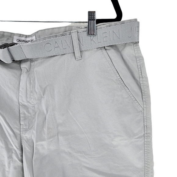 Calvin Klein Jeans Men's Belted Flat Front Short - 42W - Picture 3 of 8